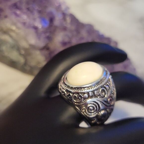 Bohemian Marble Stone Vintage Band Ring - Picture 4 of 7